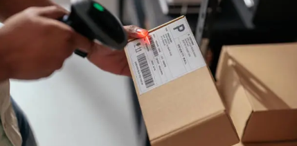 How Courier Tracking Helps Users Monitor Packages Across Multiple Carriers