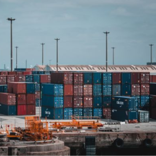 The Role of AI and Automation in Modern Logistics 