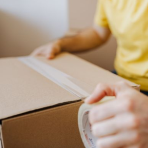 How Real-Time Package Tracking Improves Customer Satisfaction 