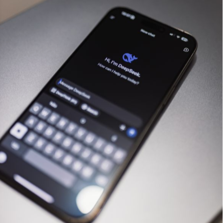 Customer Service Automation with AI Chatbots in Logistics
