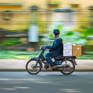 Hyperlocal Heroes: The Courier Startups Winning Without Going National
